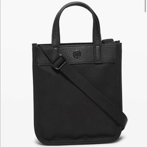 Lululemon Micro tote bag /crossbody